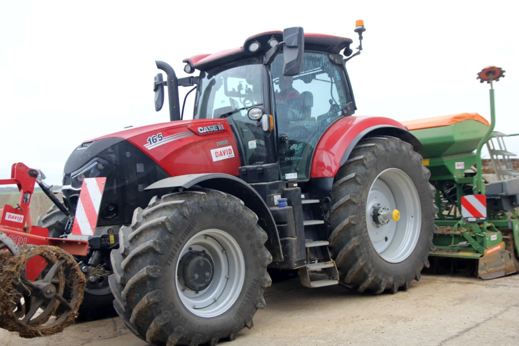 Le tracteur Case IH de Bertrand Vincent