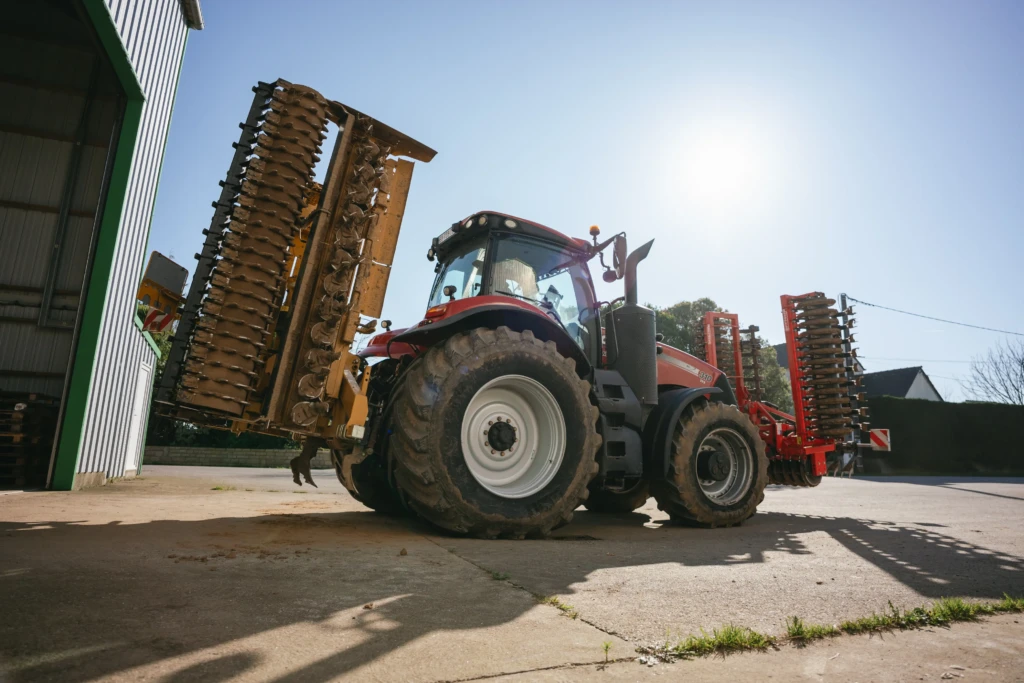 Photo d'un tracteur Case IH équipé